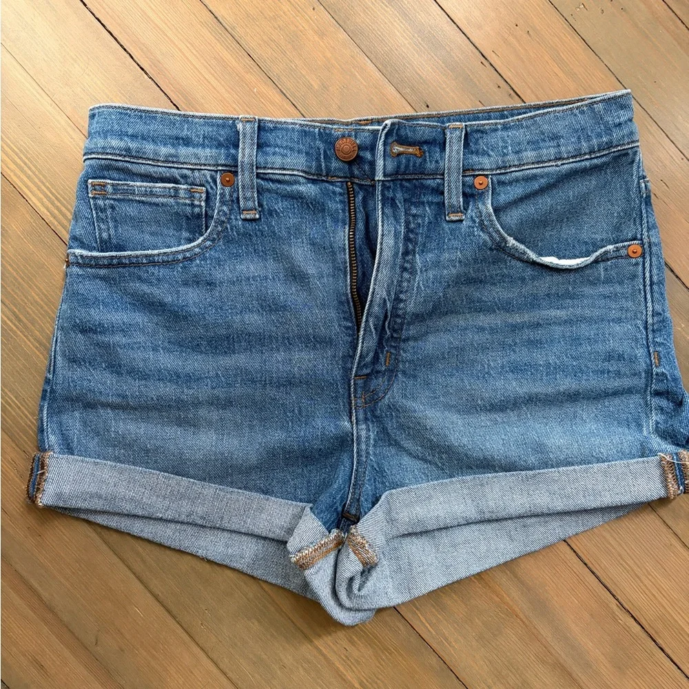 Madewell Denim Blue Women Shorts - Picture 1 of 3